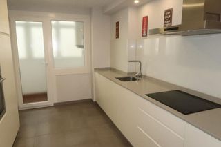 Piso en venta en Riazor - Los Rosales en Coruña (A)