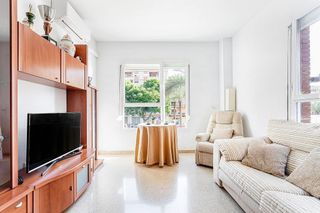 Piso en venta en San Ramón y Monte de Piedad en Xirivella