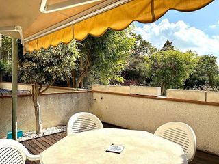 Piso en venta en Can Roca-Muntanyeta en Castelldefels