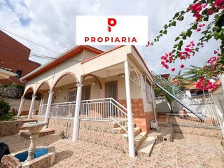 Chalet en venta en Marianao en Sant Boi de Llobregat