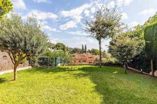 Casa pareada en venta en Teià