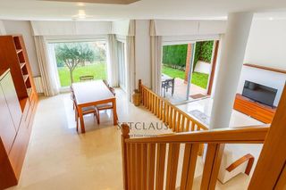 Casa pareada en venta en Teià