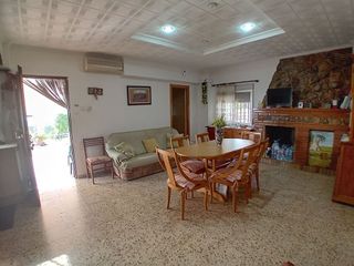Chalet en venta en Monserrat