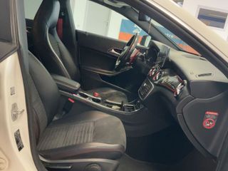 Mercedes-Benz Clase CLA 2015