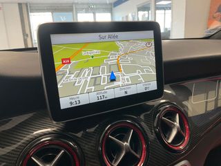 Mercedes-Benz Clase CLA 2015