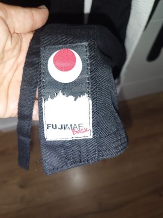 Kimono Fujimae Negro 
