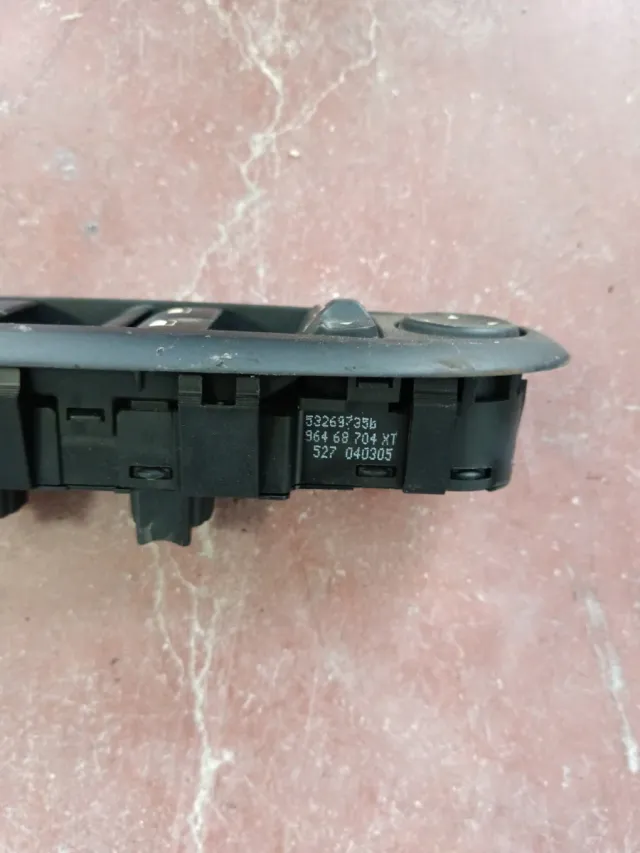 Mando Elevalunas PSA 53269735K