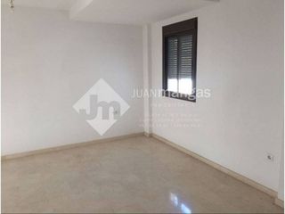Dúplex en venta en Lucena