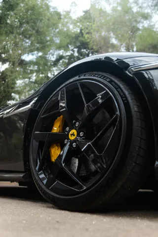 Ferrari 12Cilindri 2025