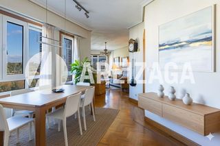 Piso en venta en Amara - Berri en San Sebastián-Donostia