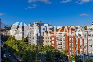 Piso en venta en Amara - Berri en San Sebastián-Donostia