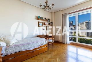 Piso en venta en Amara - Berri en San Sebastián-Donostia
