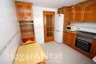 Piso en venta en Zona Llombai en Burriana