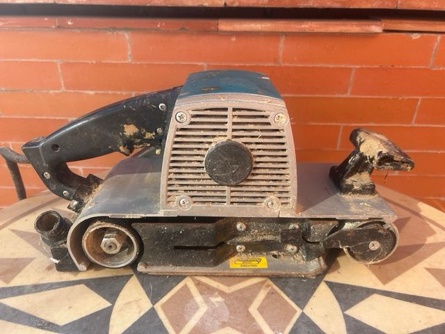 Lijadora de banda Virutex AF 11