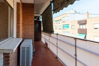 Piso en venta en Reyes Católicos en Alcalá de Henares