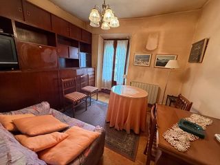 Piso en venta en Plaza España - Villa Pilar - Reyes Católicos - Vadillos en Burgos
