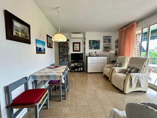 Piso en venta en Platja Llarga en Castell-Platja d´Aro