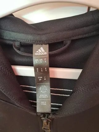 Sudadera Adidas con capucha y cremallera