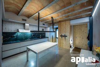Casa adosada en venta en Gràcia en Sabadell