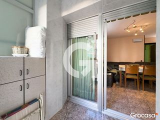 Piso en venta en Plaça Catalunya en Prat de Llobregat, El