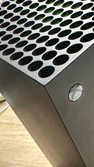 Lote ‘Xbox Series X’ + Juegos y Accesorios (LEER)