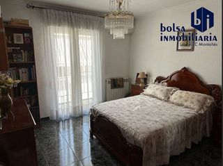 Casa adosada en venta en Alcalá la Real