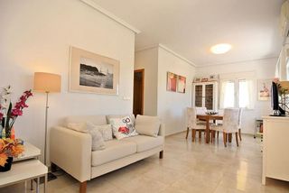 Casa adosada en venta en Nueva Torrevieja - Aguas Nuevas en Torrevieja