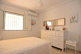 Casa adosada en venta en Nueva Torrevieja - Aguas Nuevas en Torrevieja