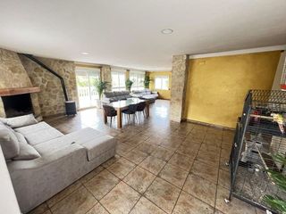 Chalet en venta en Zona Urbanizaciones en Alzira