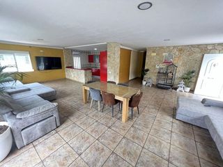 Chalet en venta en Zona Urbanizaciones en Alzira