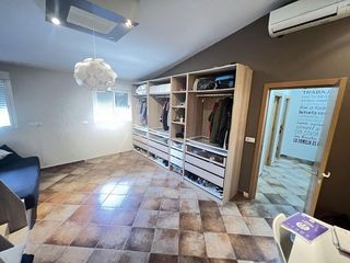 Chalet en venta en Zona Urbanizaciones en Alzira