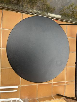 Banco mimbre sintético negro y mesa balcón terraza