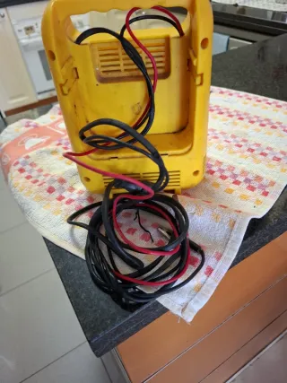 Cargador baterias