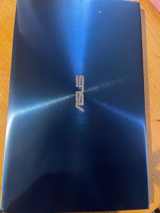 Portátil gama alta Asus Zenbook 14 UX434FAC Azul