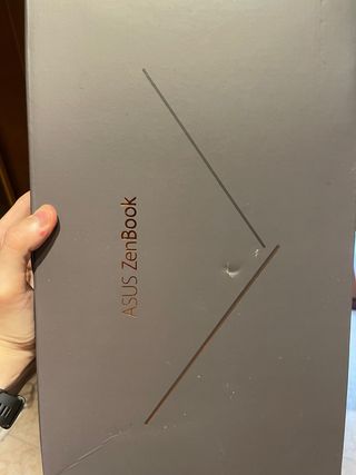 Portátil gama alta Asus Zenbook 14 UX434FAC Azul