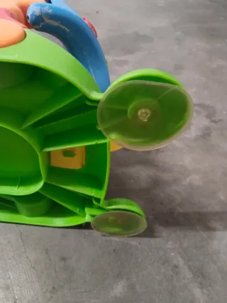 Silla de ducha para bebé con ventosa