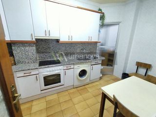 Piso en venta en Universidad - Los Lirios en Logroño