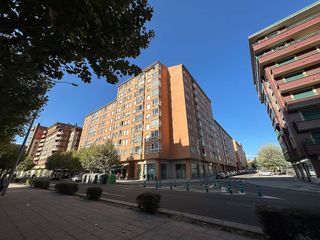 Piso en venta en Las Eras de Renueva en León
