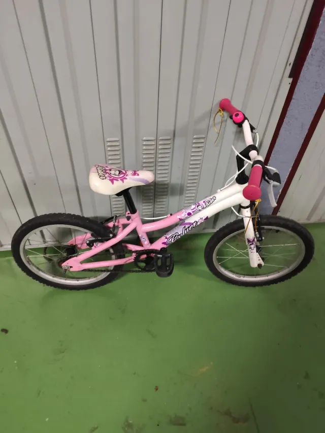 Bicicleta infantil rosa