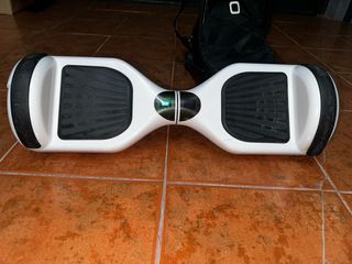 Hoverboard Blanco con Maleta y Bluetooth