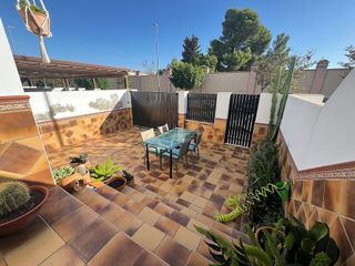 Casa adosada en venta en Arco Norte - Avda. España en Dos Hermanas