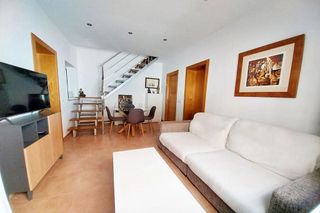 Chalet en venta en Barrio Alto - San Félix - Oliveros - Altamira en Almería