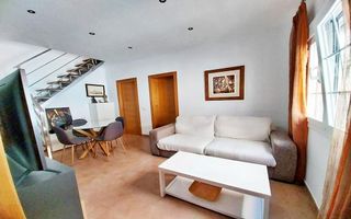 Chalet en venta en Barrio Alto - San Félix - Oliveros - Altamira en Almería