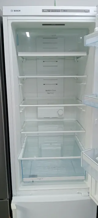 Nevera Combi Bosch Blanca
No Frost energía A+
