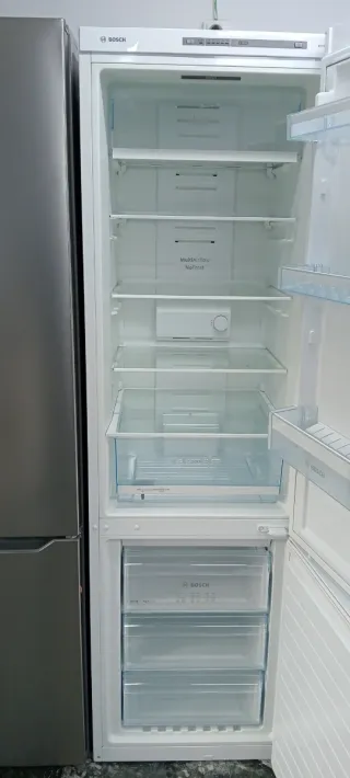 Nevera Combi Bosch Blanca
No Frost energía A+