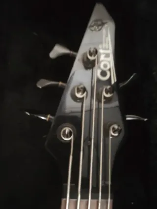 Cort performer series de 5 cuerdas Bajó 
