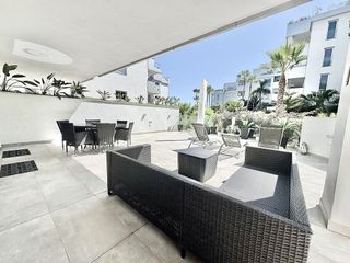 Piso en venta en El Faro de Calaburra - Chaparral en Mijas