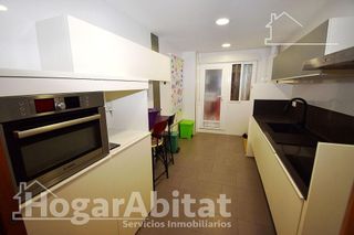 Piso en venta en Zona Piscinas en Burriana