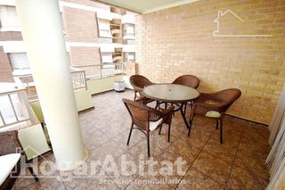 Piso en venta en Zona Piscinas en Burriana