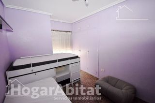 Piso en venta en Zona Piscinas en Burriana